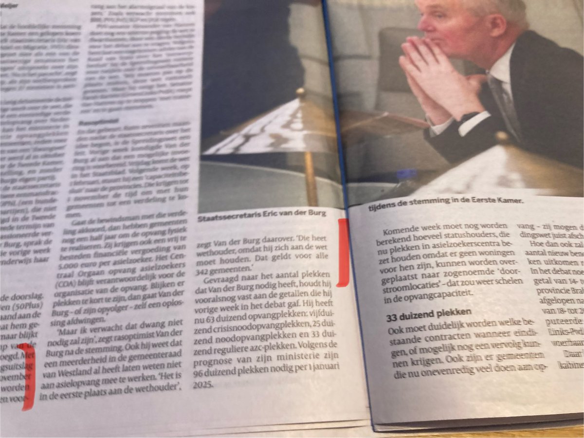 JvdBergMeelis's tweet image. Soms is het heel #simpel:
-en bril-jant!-

Van den Burg: “Het is in de eerste plaats aan de wethouder. Die heet wethouder, omdat hij zich aan de wet moet houden “
#spreidingswet