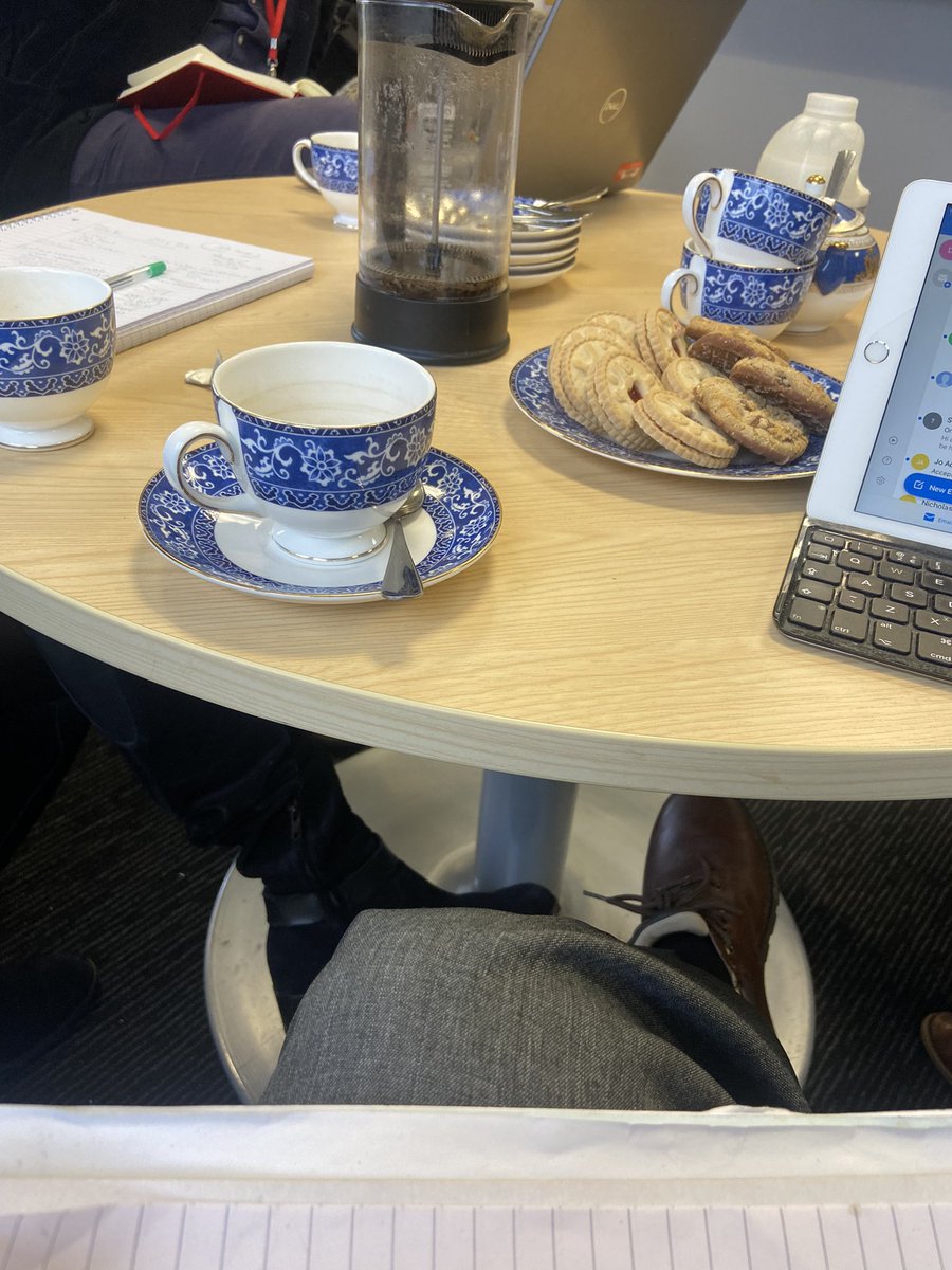 When you go to a partnership meeting with @vawedgwood you can be sure of an excellent cup from which to enjoy your coffee. The ideas and initiatives are pretty fabulous, too @KeeleInclusion #KeeleDealCulture @KeeleHistory @English_Keele @ArtsKeele