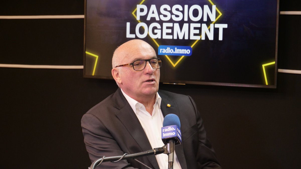 🗣️ "En tant que président de la ​<a href="/FNAIM/">FNAIM</a>​, je n'accepterai pas que le Président de la République dise que le logement c'est de la sur-dépense publique pour de l'inefficacité collective."

Découvrez notre tribune Passion Logement avec Loïc Cantin ! 💛

🎧👉 urlz.fr/pr18