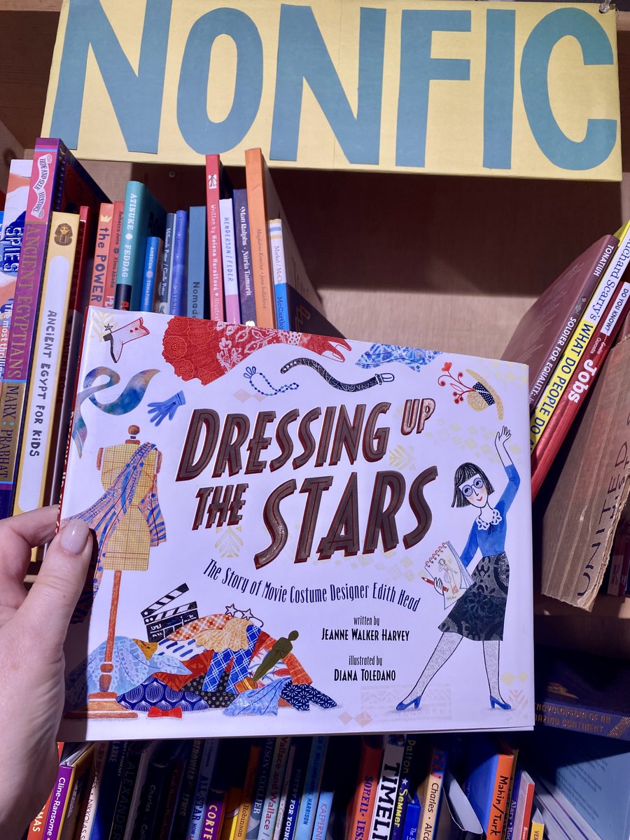 🌟Spotted in the wild! 🌟Thank you @GreenAppleBooks for carrying our BOATS ON THE BAY & DRESSING UP THE STARS! Fun meeting such great booksellers and wonderful seeing another #SanFrancisco book - THE GARDENER OF ALCATRAZ by @EmmaBlandSmith!