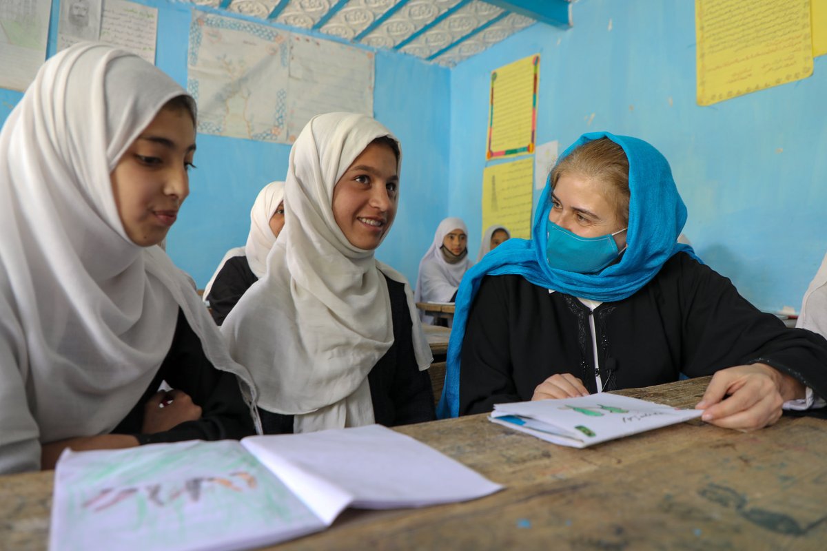 Number of Afghan women attending University in: 2001: 5,000 2021: 103,854 2023: ZERO No girl must be denied her right to education anywhere in the world. On #EducationDay, let’s speak up for the 110 million girls remaining out of school by 2030. ⁦@UN_Women⁩ ⁦