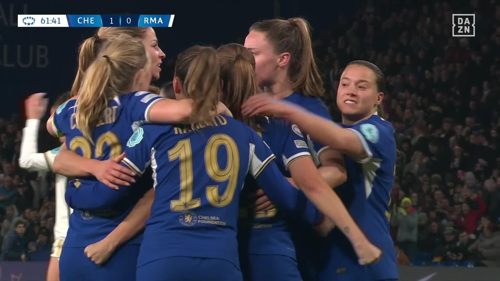 Ice in her VEINS.... Guro Reiten gives Chelsea the lead 🥶 Watch LIVE 📺  highlights on YouTube 👉  #NewDealforWomensFootball