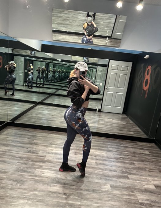 Nothing make you hit the cardio harder than Chipi Chipi Chapa Chapa https://t.co/kHhcGJmub5