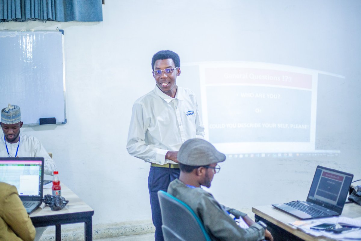 SameenSys's tweet photo. I facilitated session on “Self-Leadership” during Civic Engagement fellowship program #Cef24 organized by The Civic Impact

#civcengagement
#development 
#Leaders
#thecivicimpact https://t.co/eJkitVHkdR