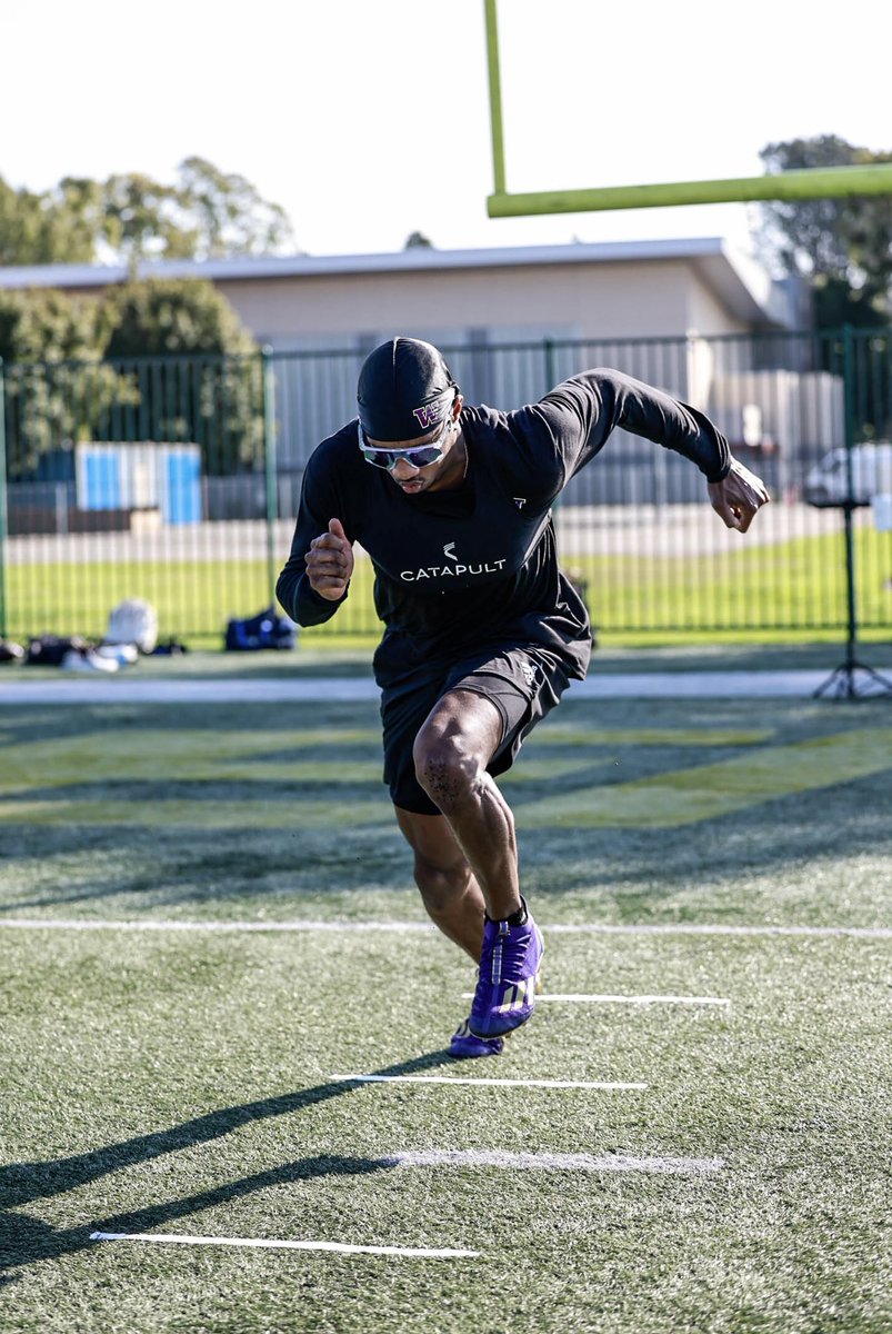 Draft prep time. @themikepenix @adidasFballUS @UW_Football @KING5Sports @NFLDraft @Barstoolhuskies @simplyseattle @oakley @dubduphuskies @3dqb_SoCal @his_star4life