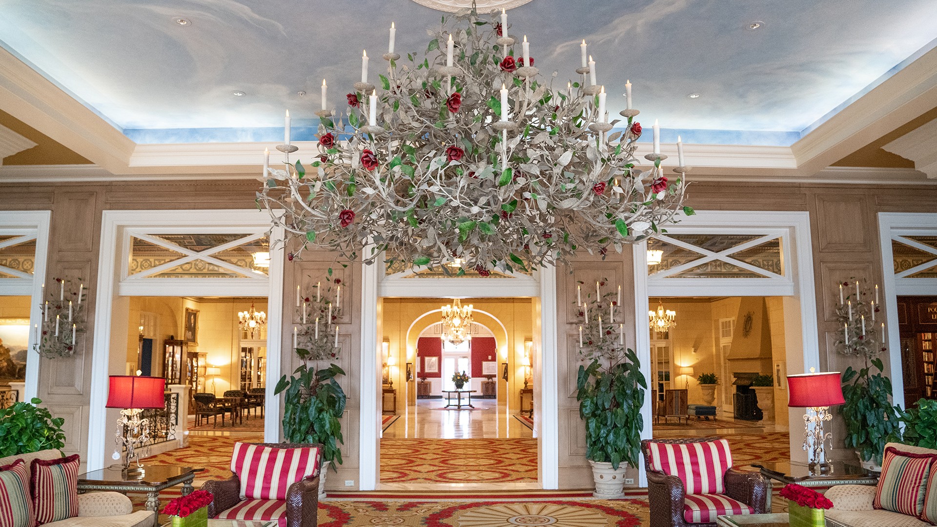 Broadmoor Hotel Christmas 2024 bunni miofmela