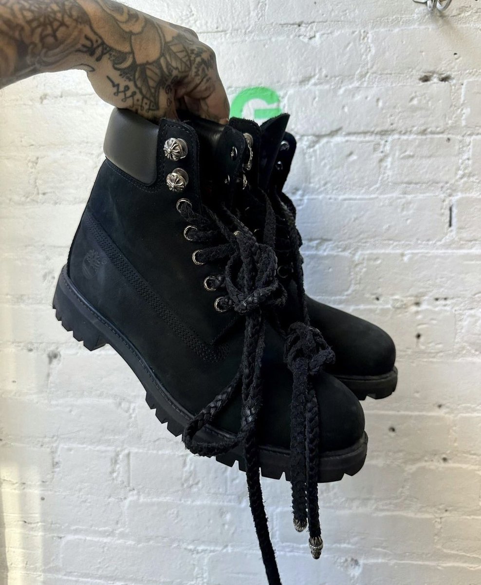 saint's tweet photo. Chrome Hearts x Timberland boots https://t.co/Q0RoRWr8xD