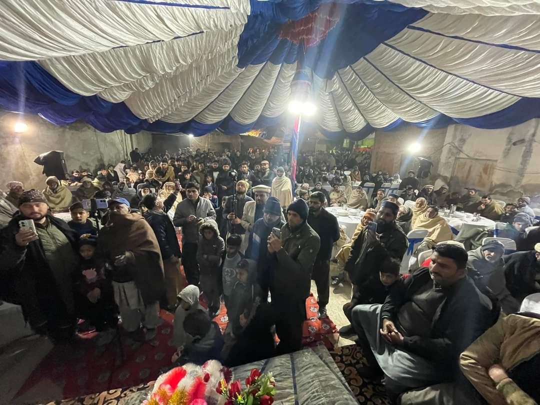 QamarKairaPPP's tweet photo. لالہ موسی سے جنرل کونسلر کے اُمیدوار حافظ ارشد، مرزا عثمان اور چوہدری جمشید صابر نے اپنی برادری کے ساتھ کائرہ برادران کی حمایت کا اعلان کردیا۔
@BBhuttoZardari
#NA65 #PP33 #PP34 #Kaira #VoteForTeer #VoteForPPP https://t.co/COn1tZJxUC