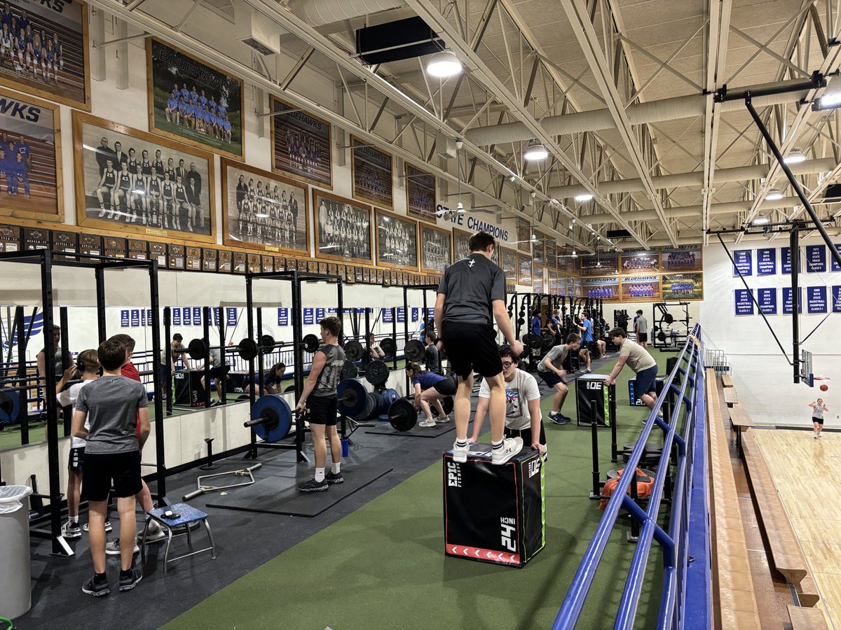 Loaded weight deck on a Tuesday!! Process! #process #trueblue