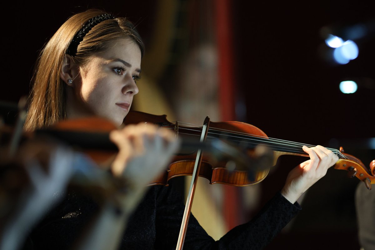 Scenes from the <a href="/BrnoOrchestra/">Brno Contemporary Orchestra</a>'s recent live performance of DIMENSIONS VOL. 4 from #NavonaRecords, featuring works by composers <a href="/klistener/">Keith Lay</a>, <a href="/PrezLentini/">James Lentini</a>, <a href="/cjmusic123/">Christopher Jessup</a>, and more.
📸: Jan Mikolášek
navonarecords.com/catalog/nv6506/