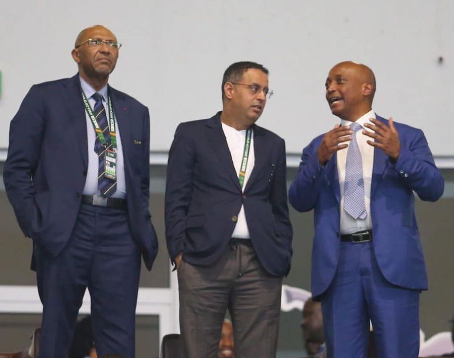 AYahya_ffrim's tweet photo. Une victoire historique qui nous propulse au prochain tour grâce au travail acharné du staff et des joueurs! 🇲🇷💪 Merci à tous pour votre incroyable soutien! L’aventure continue #Ensemble #TotalEnergiesAFCON2023 https://t.co/0Of5JaJP77