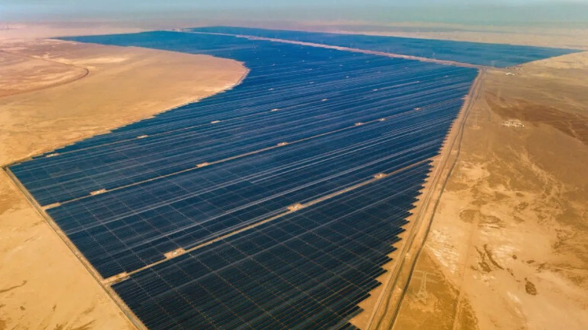 I'm not anti nuclear, but when the latest plant OL3 was started, all solar panels ever produced combined to 2MW. Price was at 3$ per Wp. Solar farms were dreams.

A year after it finished, cumulative PV production hits 2TW and modules are 0.15$/W.

Is it wise to bet against that?