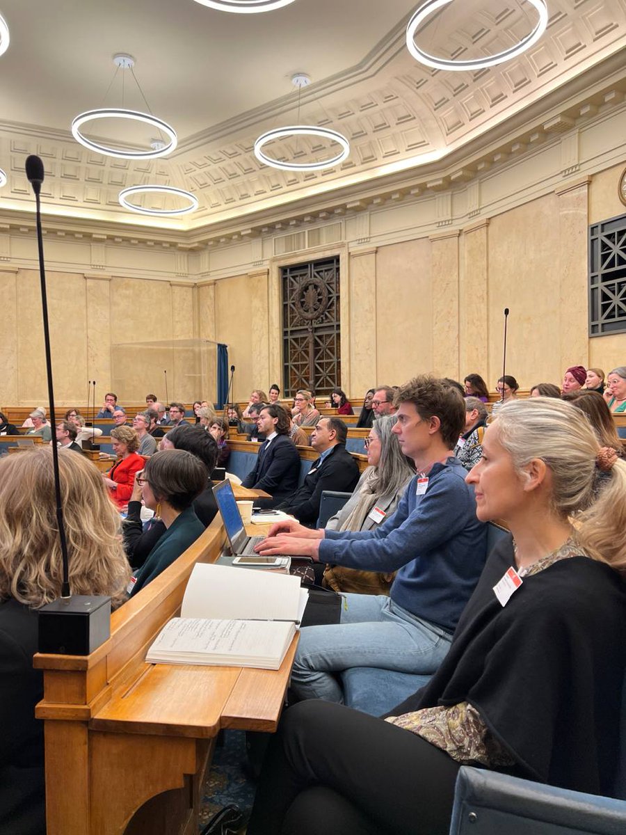 Servane Hugues (@servanehugues) on Twitter photo 🫂De l'empathie à la mixité sociale : apprendre l'altérité à l'école
Des échanges passionnants organisés par <a href="/celinecalvez/">Céline Calvez</a> en présence de neuropsychologues, enseignants, AESH, recteurs. 🫂De l'empathie à la mixité sociale : apprendre l'altérité à l'école
Des échanges passionnants organisés par <a href="/celinecalvez/">Céline Calvez</a> en présence de neuropsychologues, enseignants, AESH, recteurs.