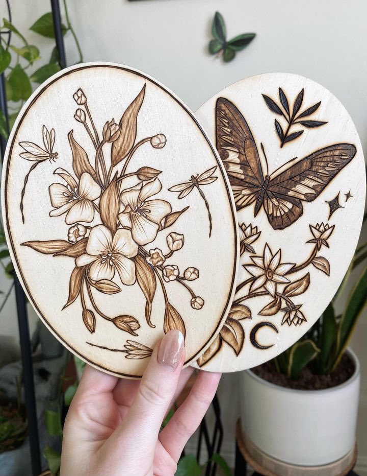 artbykmf_'s tweet photo. ✨GIVEAWAY ✨

I will be choosing two winners that will each receive one of these pieces. 
To enter: Like, share, Tag a friend, Follow

I will be choosing the winners February 1st https://t.co/TFpnsL0Y13