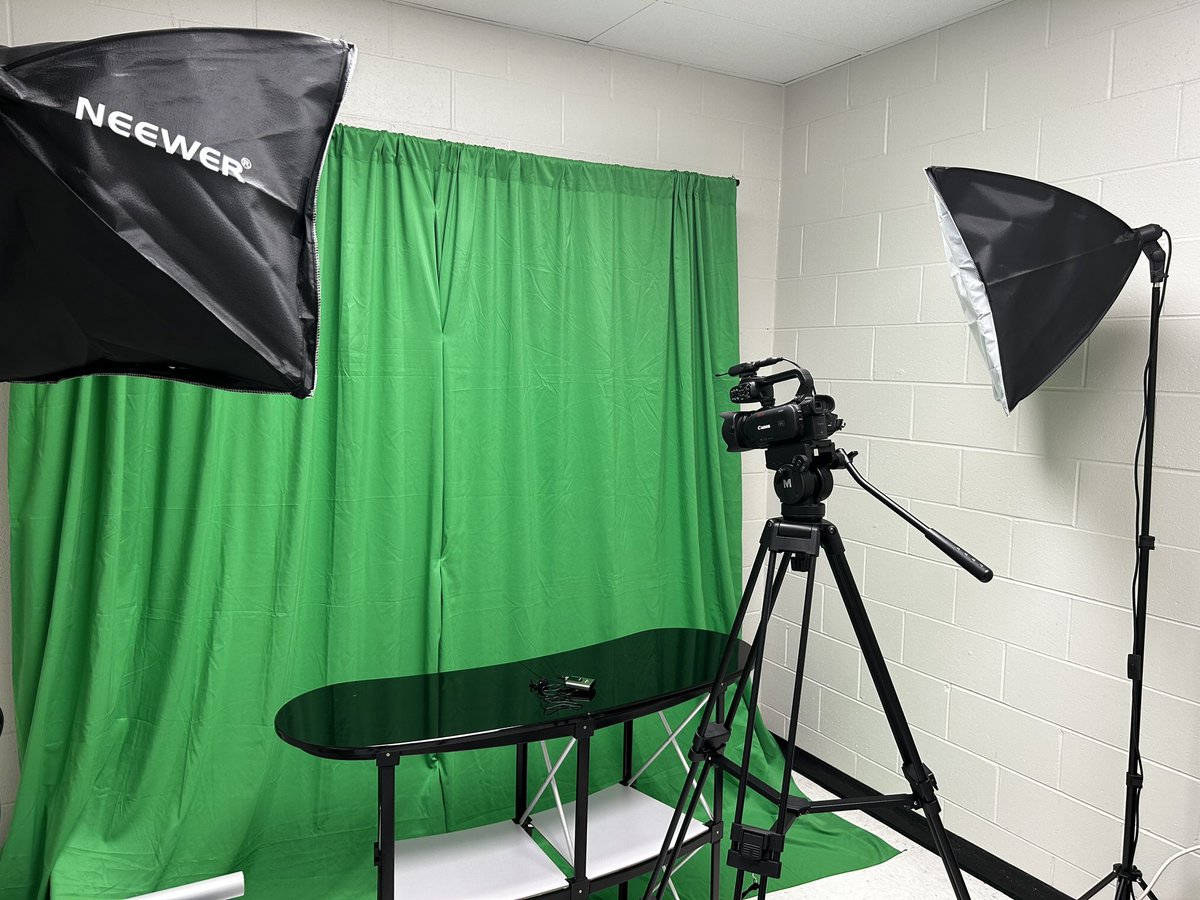 Leslie Blevins tweet media