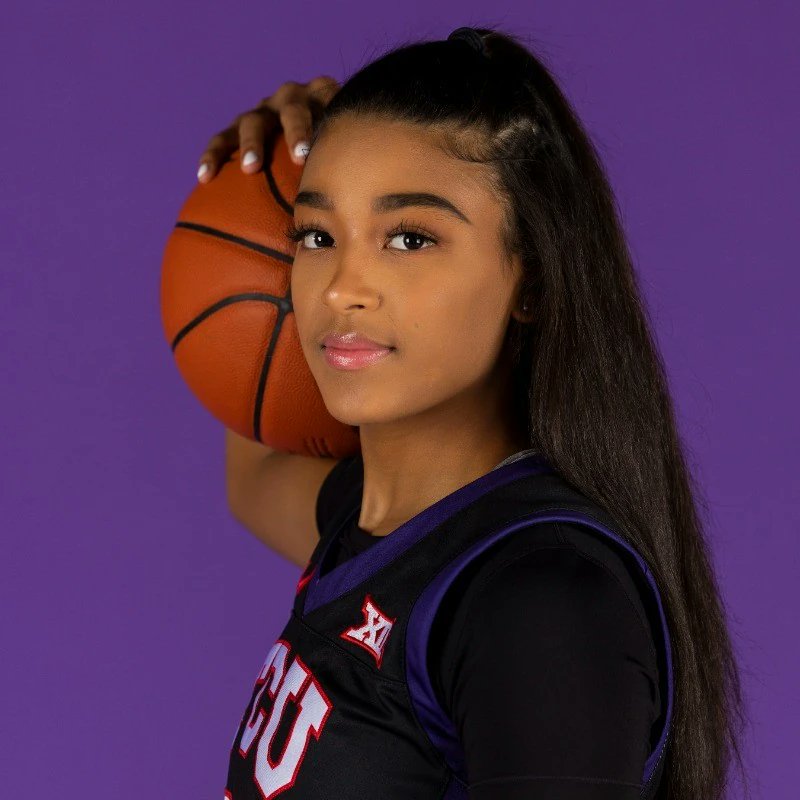 TCU Makes A COMEBACK ⚡️

66 - TCU
60 - UCF 

Aaliyah Roberson steps up for the Frogs 🔥

⦿ 17 points 
⦿ 4 rebounds
⦿ 1 assist 
⦿ 1 block 

TCU BEATS UCF 66-60!
