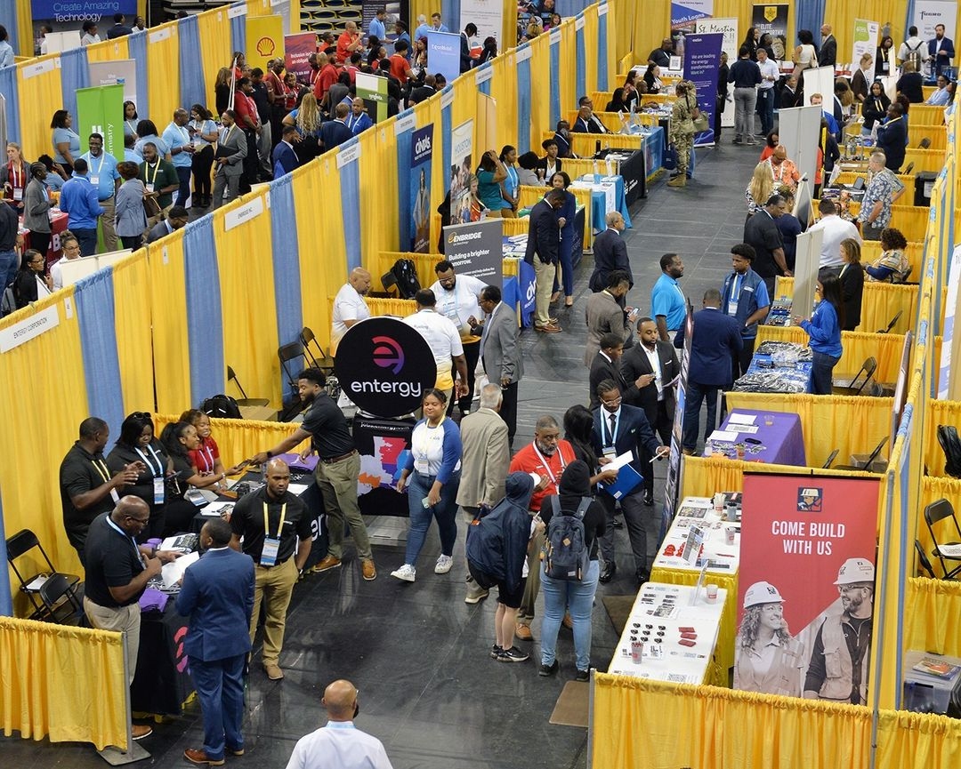 SouthernU_BR's tweet image. Students, get ready for our fall Career Exploration Day happening on February 21 in the F.G. Clark Activity Center. Make sure you that you have claimed your Handshake account and visit the Office of Career Services to ensure that your resume is 💯.
#WeAreSouthern #FinishStronger