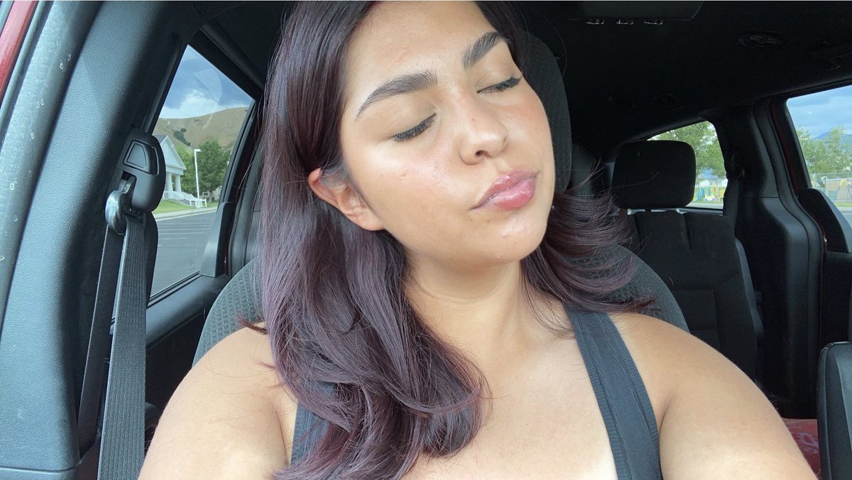 laurbridgers's tweet image. love  #wallowswednesday