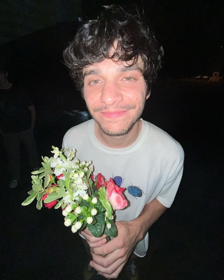 laurbridgers's tweet image. love  #wallowswednesday