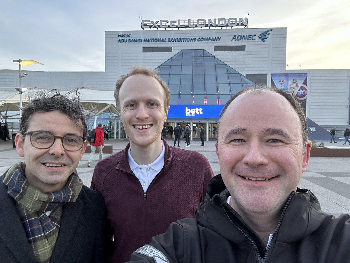 Simon Luxford-Moore (@mrlux4dmoore) on Twitter photo Day One <a href="/Bett_show/">Bett Global</a> - Done βοΈ
Thanks to <a href="/ClassVR/">ClassVR from Avantis</a> for the opportunity to work with these amazing #ambassadorteachers, sharing the <a href="/esmsedinburgh/">ESMS</a> #edtech transformation journey.
#leveltheplayingfield #TeamMIEEScotland Day One <a href="/Bett_show/">Bett Global</a> - Done βοΈ
Thanks to <a href="/ClassVR/">ClassVR from Avantis</a> for the opportunity to work with these amazing #ambassadorteachers, sharing the <a href="/esmsedinburgh/">ESMS</a> #edtech transformation journey.
#leveltheplayingfield #TeamMIEEScotland