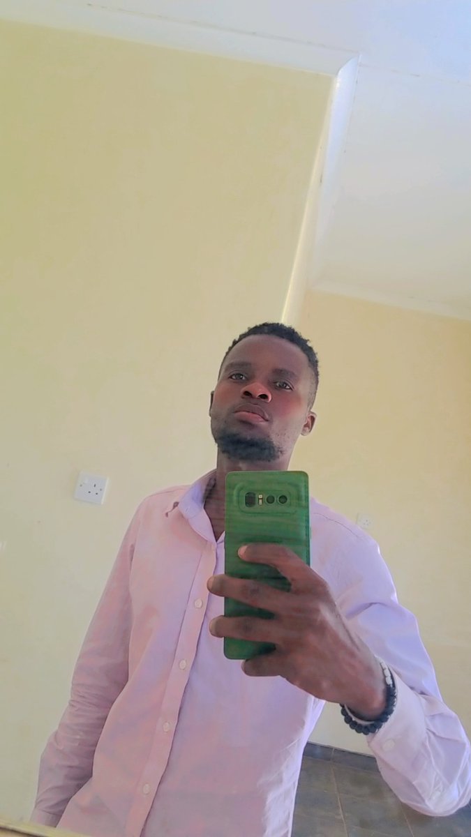 wo_dala's tweet photo. Technician naye ndi Munthu👍 https://t.co/gdJEUCe3cg