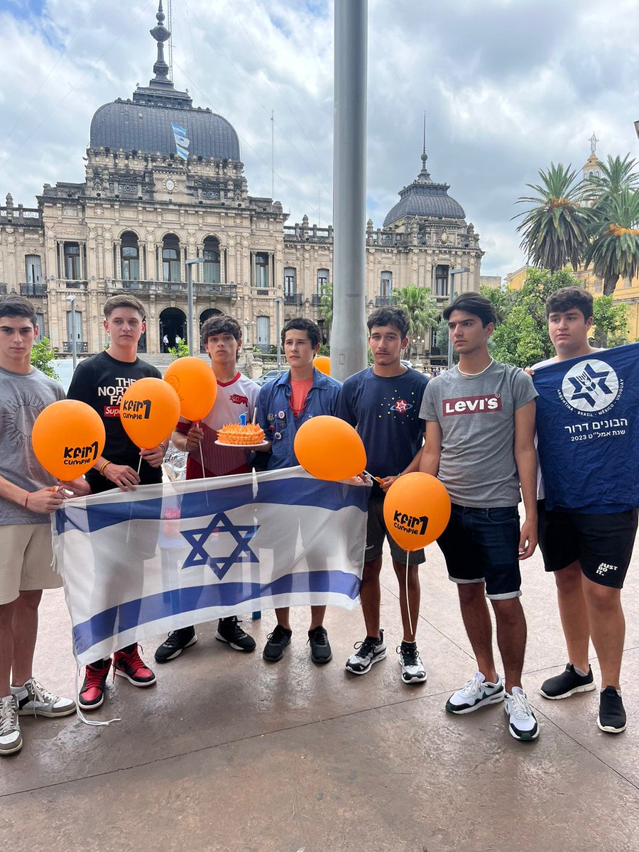 habonimdrorar's tweet photo. Por el cumpleaños de un año de Kfir, el bebé argentino israelí que se encuentra secuestrado por el grupo terrorista Hamas, el 18 de enero los bogrim del ken Metzada nos reunimos junto a las instituciones judías de Tucumán en pedido por su liberación y la de los 126 rehenes. https://t.co/NymSFLV7rh