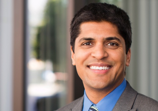 Combining testosterone-blocking drugs in patients with prostate cancer relapse prevents the spread of cancer better than treatment with a single drug, a multi-institution, Phase 3 clinical trial led by @ucsf team w/Rahul Aggarwal reports. ow.ly/XWLl50QtQ80
