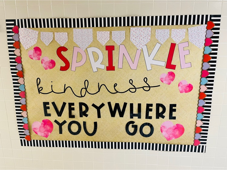 RooseveltBronc1's tweet photo. Broncos sprinkle kindness everywhere they go. 🎉🎊🐴❤️#CreateKindness https://t.co/AYuzxGooUX