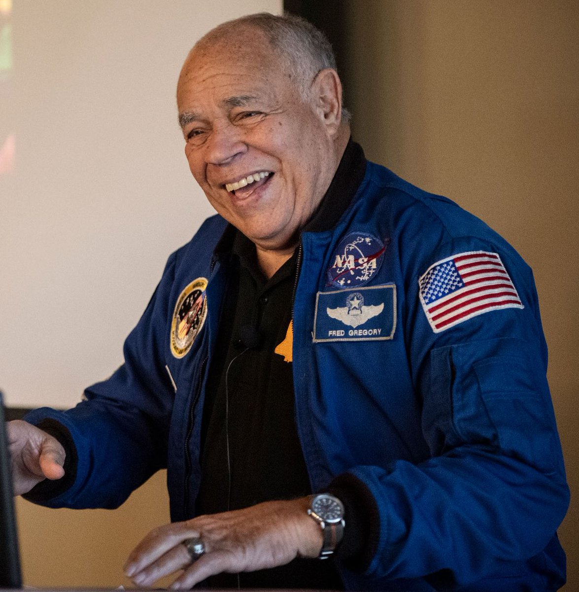 4/4 Fred Gregory is a veteran of 3 #SpaceShuttle missions and was the first African-American to pilot & command a #Space Shuttle. He was a CAPCOM during the Challenger disaster. In 2002, Gregory became the first African-American Deputy Administrator for @NASA. #BlackHistoryMonth