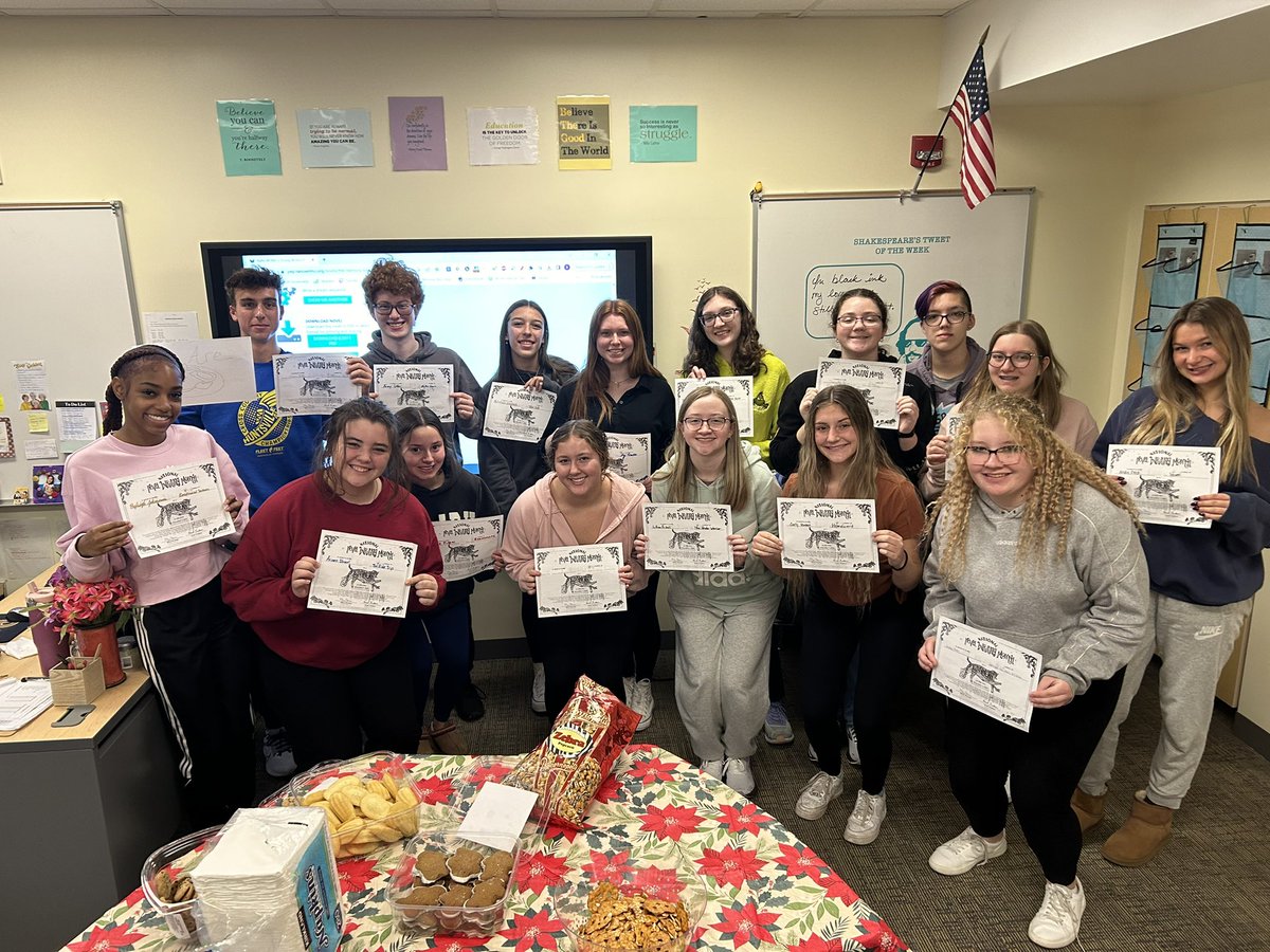 Mrs. Budda tweet media