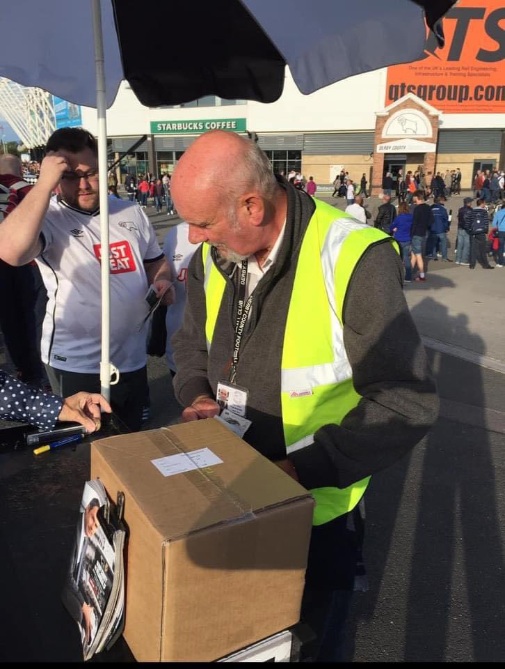 Please don't forget Saturday will be Ants last day selling #dcfc programmes after 59 years service. Stop by and say hello at the Clough and Taylor Statue. Does anybody out there know of a programme seller who has sold longer or does Ant hold the record service,? #dcfcfans