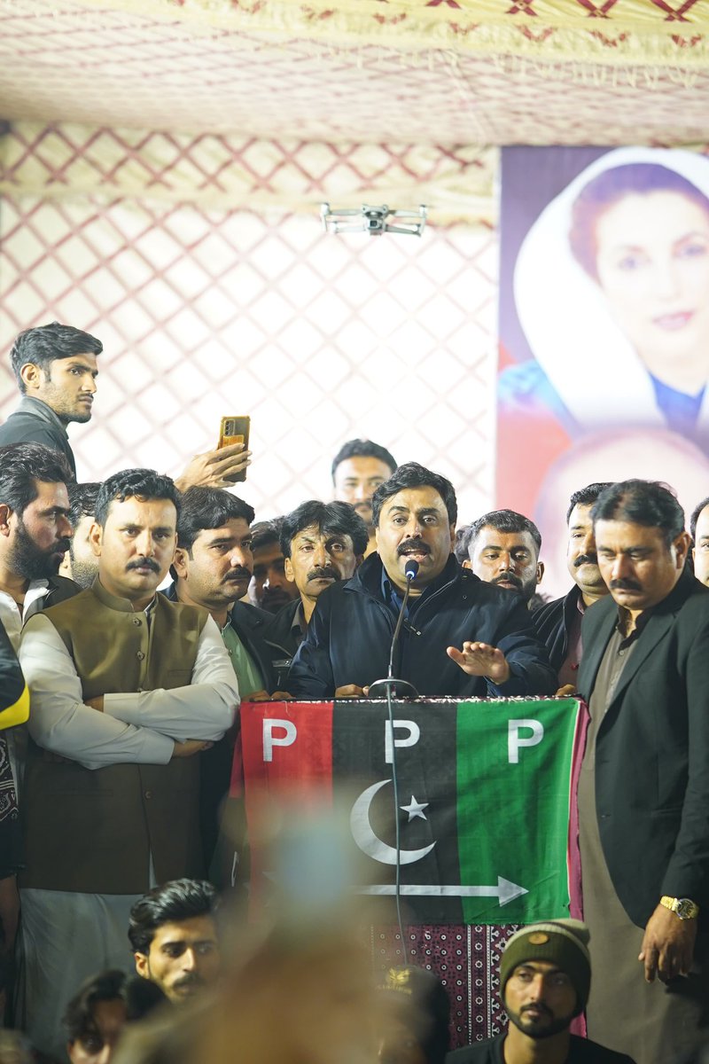 ImtiazsharPYO's tweet photo. Election Campaign in the constituency #PS65/ #NA220 Ex- Minister for Irrigation Sindh @JamKhanShoro - #FaridQureshi #WaseemRajput reached at Khurshid Town #UC18 Town Municipal Corporation Neron Kot, Hyderabad.
@BBhuttoZardari @AseefaBZ  @bilalshoro376 @HaiderShahPYO https://t.co/jdFpbNWZxf