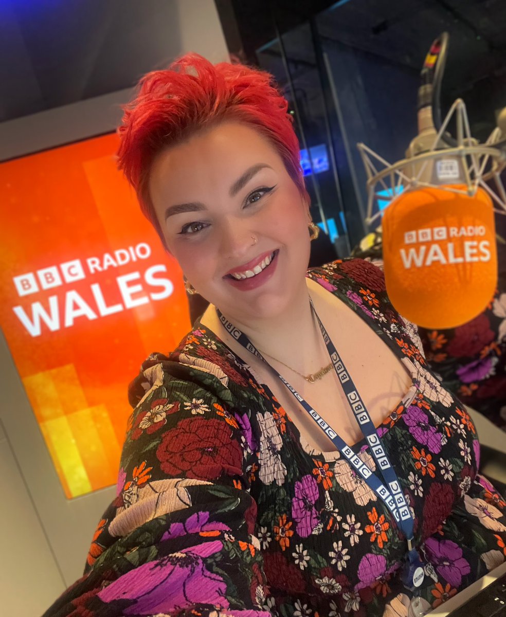 B R O N W E N (@bronwenlewis_) on Twitter photo JOIN ME this evening for The Country Show 🤠 on <a href="/BBCRadioWales/">BBC Radio Wales</a> and <a href="/BBCSounds/">BBC Sounds</a> from 7pm! 🫶🏻
Tunes tonight from <a href="/reba/">Reba McEntire</a> , <a href="/OldDominion/">Old Dominion</a> and <a href="/BrittNicx/">Brittney Spencer</a> ❤️
Got a brand spanking new pair of #DuellingBangers and I’ll be testing my Country Covered on <a href="/EleriSion/">Eleri Siôn</a> 🪕
Shout outs below! ⬇️ JOIN ME this evening for The Country Show 🤠 on <a href="/BBCRadioWales/">BBC Radio Wales</a> and <a href="/BBCSounds/">BBC Sounds</a> from 7pm! 🫶🏻
Tunes tonight from <a href="/reba/">Reba McEntire</a> , <a href="/OldDominion/">Old Dominion</a> and <a href="/BrittNicx/">Brittney Spencer</a> ❤️
Got a brand spanking new pair of #DuellingBangers and I’ll be testing my Country Covered on <a href="/EleriSion/">Eleri Siôn</a> 🪕
Shout outs below! ⬇️