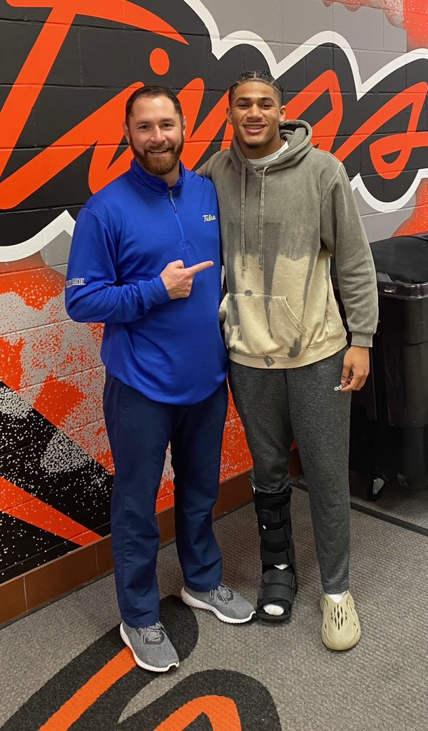 XavierSkowron's tweet photo. #AGTG After a great conversation with @chris_polizzi I’m bless to receive a offer from the University Of of Tulsa
@CAT_TAKEOVER @BHoward_11
@DOMXprospects @GHamilton_On3 https://t.co/RwmQL7aLzZ