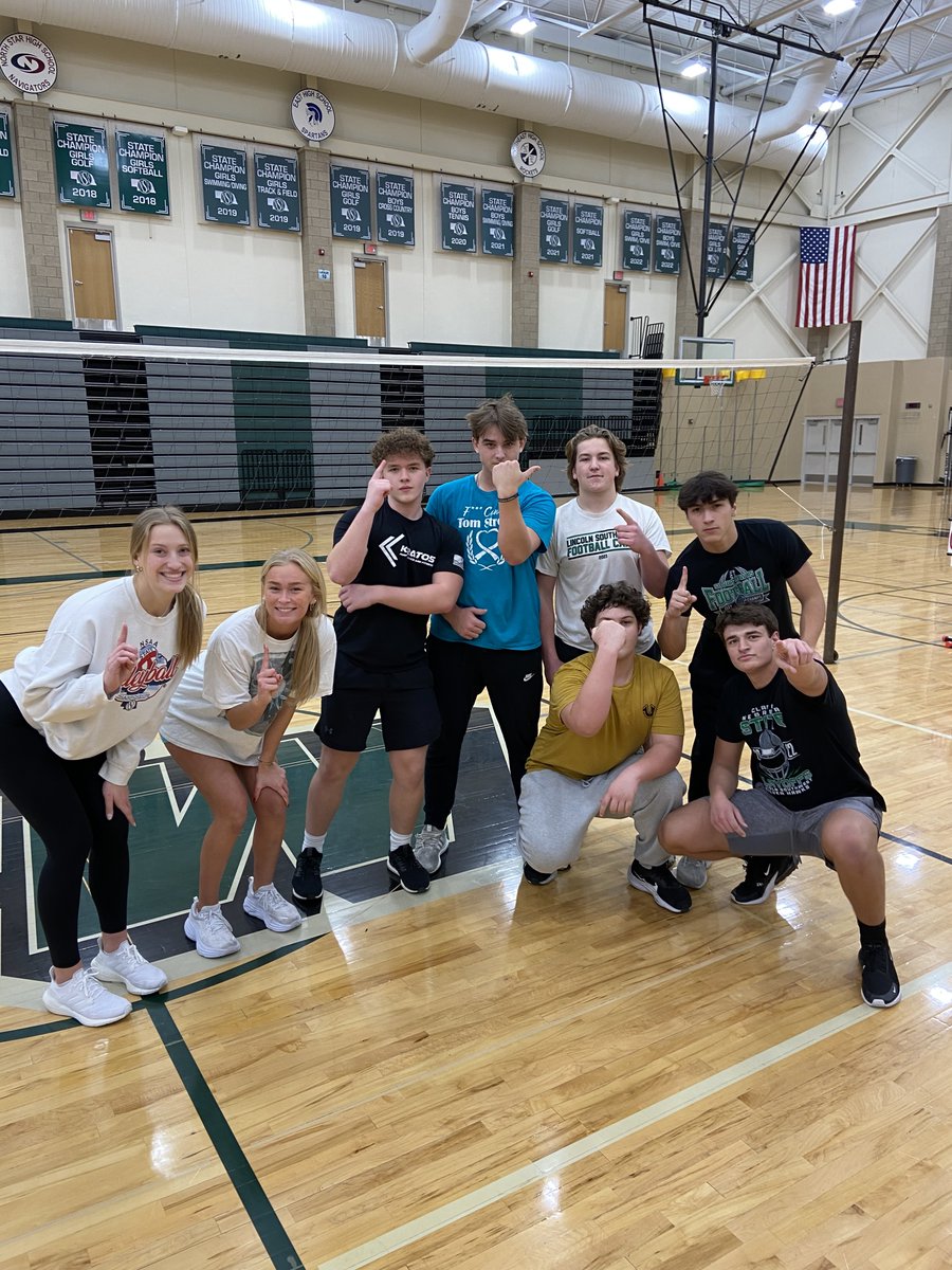 Game Day Wednesday!! Block 3 Team 6 went 6-1 AND won the 3-way tie breaker in Volleyball today!