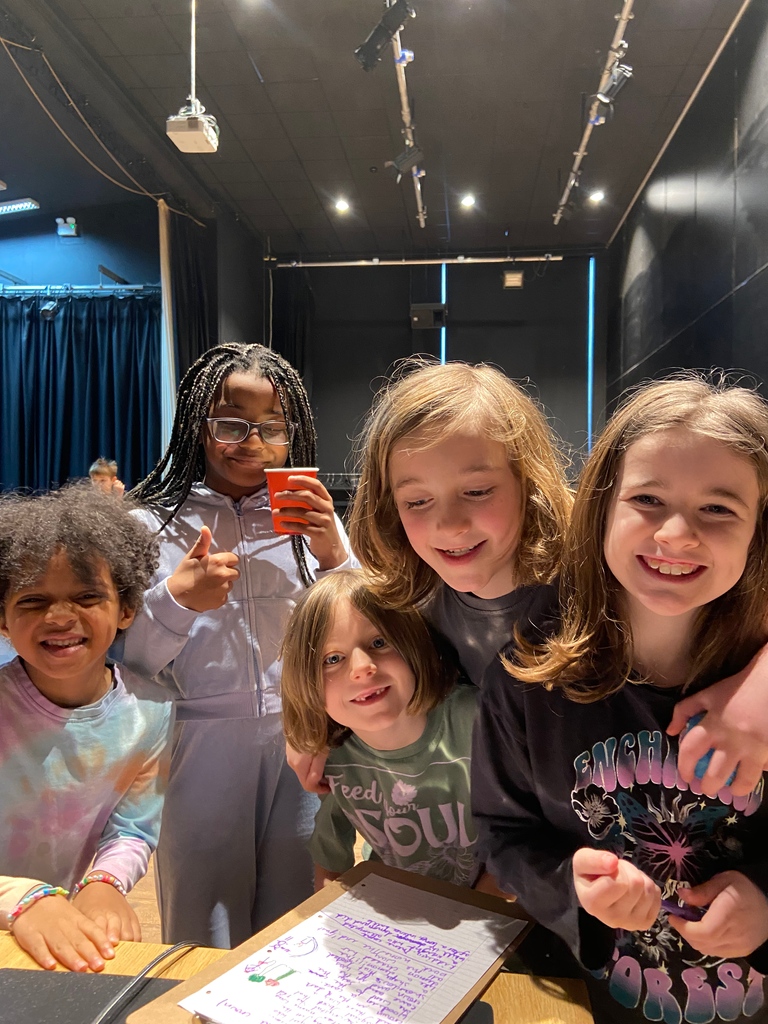 Stage2YT's tweet photo. Look at all those smiles!!! 

#Stage1 have had an amazing return this #SpringTerm, getting stuck into #acting, games and writing #stories 🎭 

We cannot wait to hear and watch them! 

#kingsheath #drama #birmingham  #community #youththeatre #kidsdrama #performingarts  #theatre https://t.co/iqTMsEGWXC