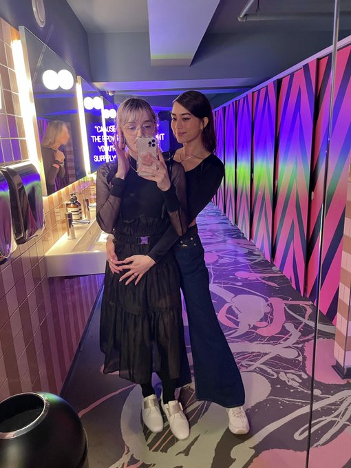 Watch Victoria Salvatore's leaked NSFW photo on TwXstars