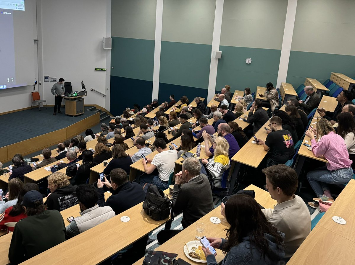 Geraldine Gallen tweet media