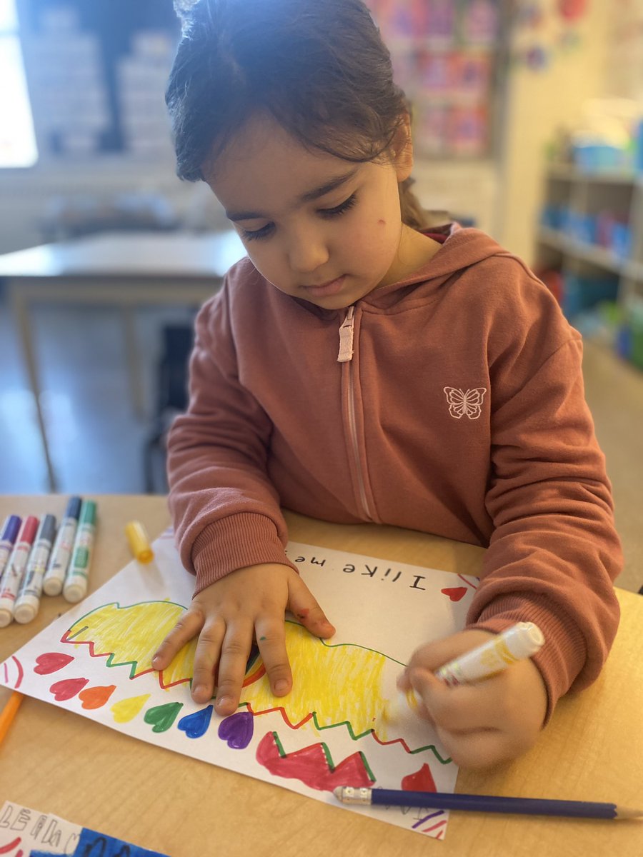 Jennifer Thomas tweet media