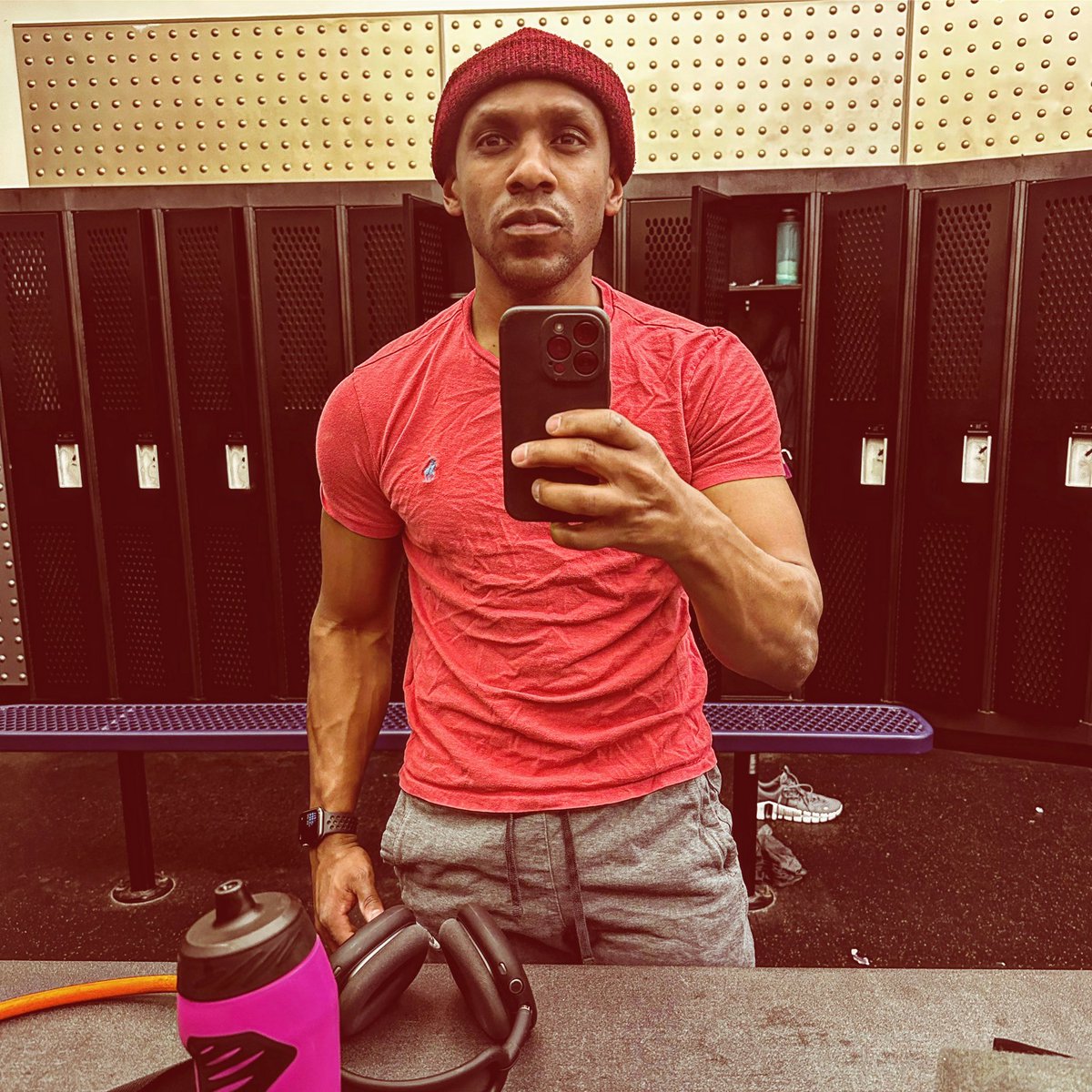 QCR27's tweet photo. Fitness!!! This is 40 years of life. https://t.co/KstleXePuu
