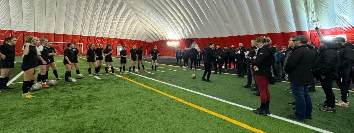 A wonderful weekend of soccer education at the Coaches Symposium! ⚽️⚽️⚽️⚽️ Thank you to all the speakers, coaches and players for participating in this event and making it a great experience. Soccer coaches from across the province, as well as from PEI and USA, were in attendance