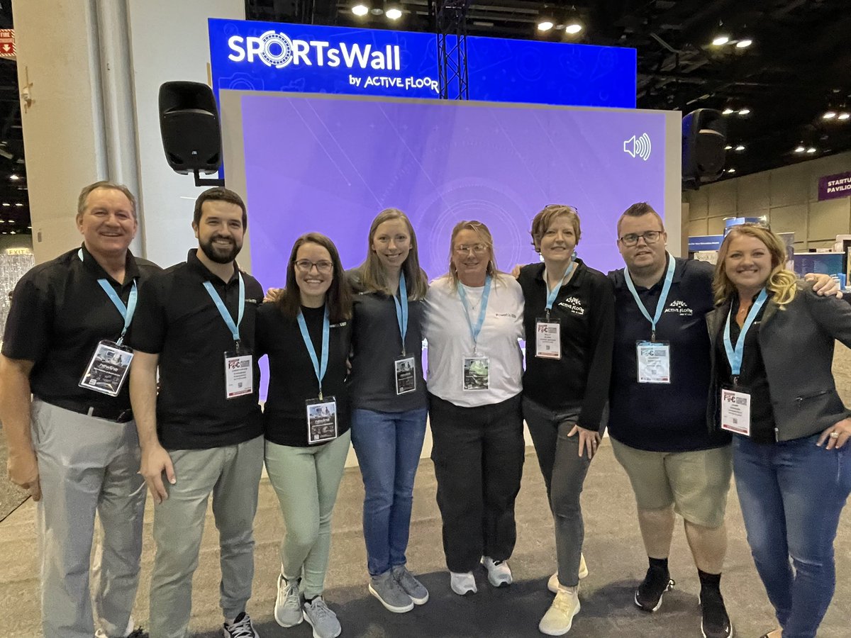 Pumped to be with this team at #FETC24 in the @Active_Floor booth! Come see our @powerupedu team to learn and play!