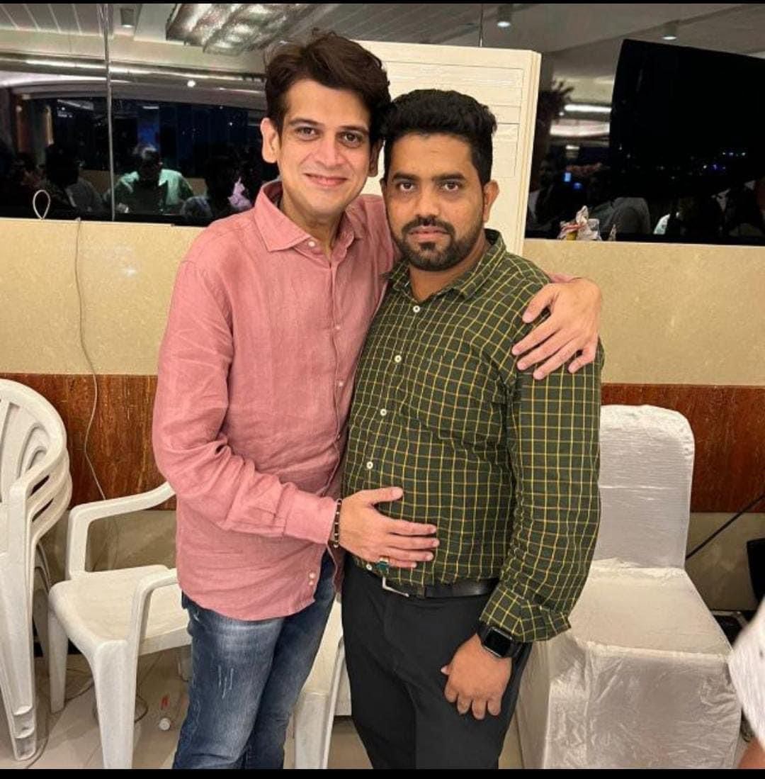 BhumishSave's tweet photo. गद्दारांचा ऑरी 😂😂😂 https://t.co/73zE49tjF5