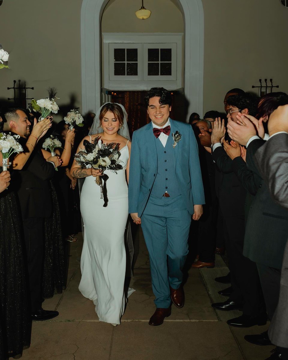 JohnnySmooth02's tweet image. Late post but I got promoted to husband 😊