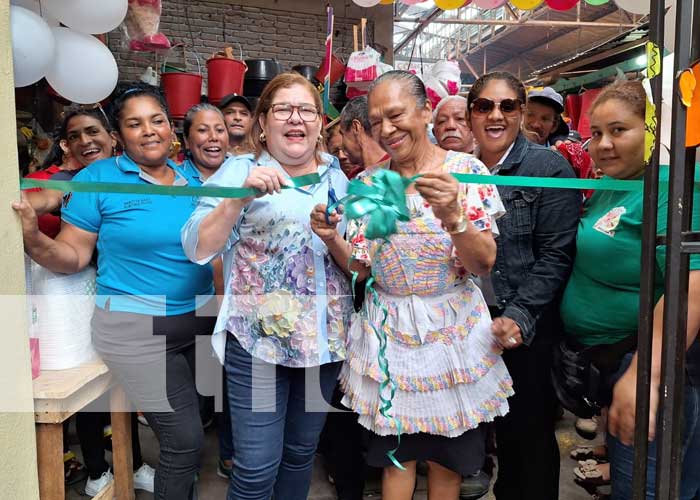 🏛️Este martes, la Alcaldía Municipal de Rivas inauguró la obra de reemplazo total del techo en el Mercado Municipal Héroes y Mártires.🔨

#Rivas
#Nicaragua