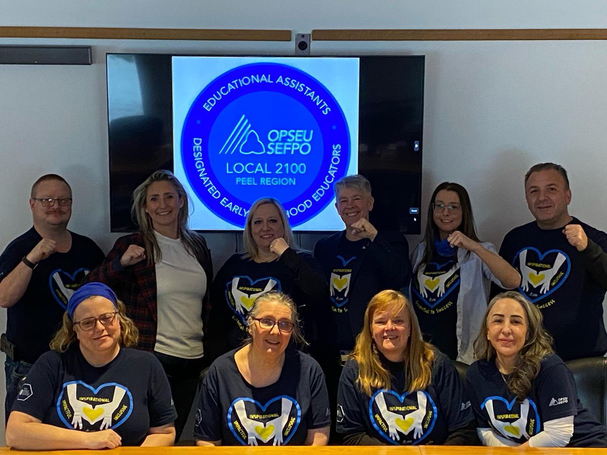 OPSEU2100's tweet photo. On this #InternationalDayofEducation @OPSEU2100 is at the bargaining table with the employer supported by the influential voices of JP Hornick &amp; Laura Walton A powerful convergence for fair &amp; equitable education #BargainingDay @JPHornick @waltonmom @opseu @OFLabour @PeelLabour https://t.co/0iWjda2qY5