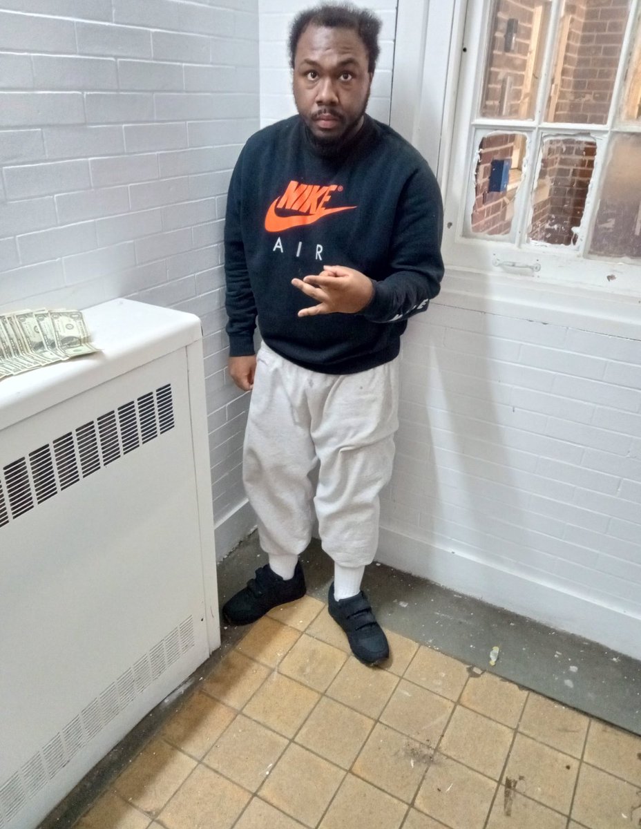 GripReaperr69's tweet photo. Young G’s talking my name in the ends Gotta’ tell a man, “please don’t risk it”
On a right day, man ah just frisk him 
On a wrong day, I’m getting’ man airlifted 
#concussion #KingOfTheNorth #RunThisShit #ManOfManyFaces #Hoe #NewSeason https://t.co/giOyKEPNYM