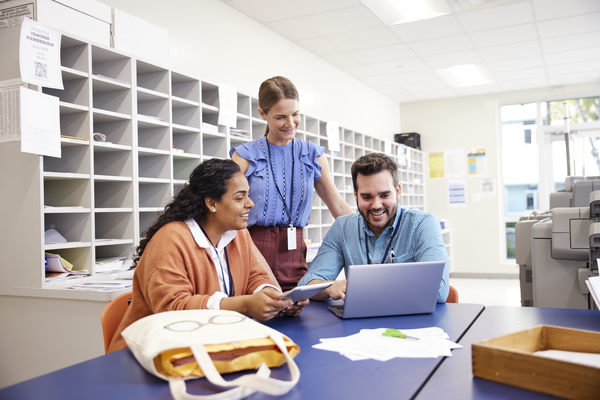 Attend an APSI this summer through a College Board AP Summer Institute scholarship. Learn more and apply online today. spr.ly/6017rxbiB