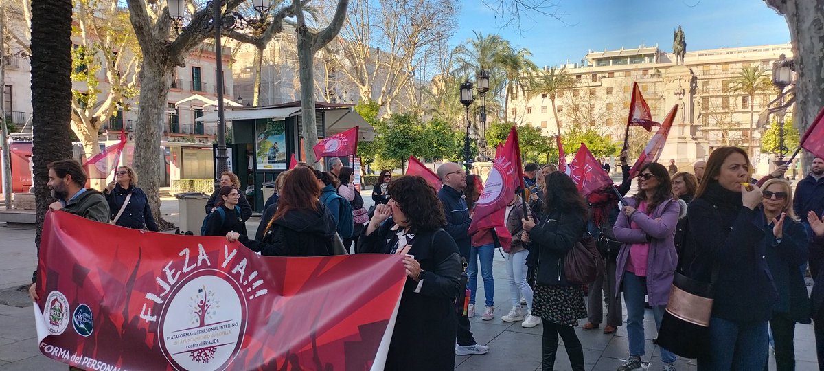 ‼️ Qué está pasando @floresberenguer @jlsanzalcalde Qué pasa con la ESTABILIZACIÓN de Psicólogos, pedagogos, economistas, ingenieros...? Seguimos en la brecha vigilantes y dispuestos a lo que haga falta, como siempre... @SppmeaSevilla @SEMaytodSevilla @SAB_Sevilla #FijezaYa