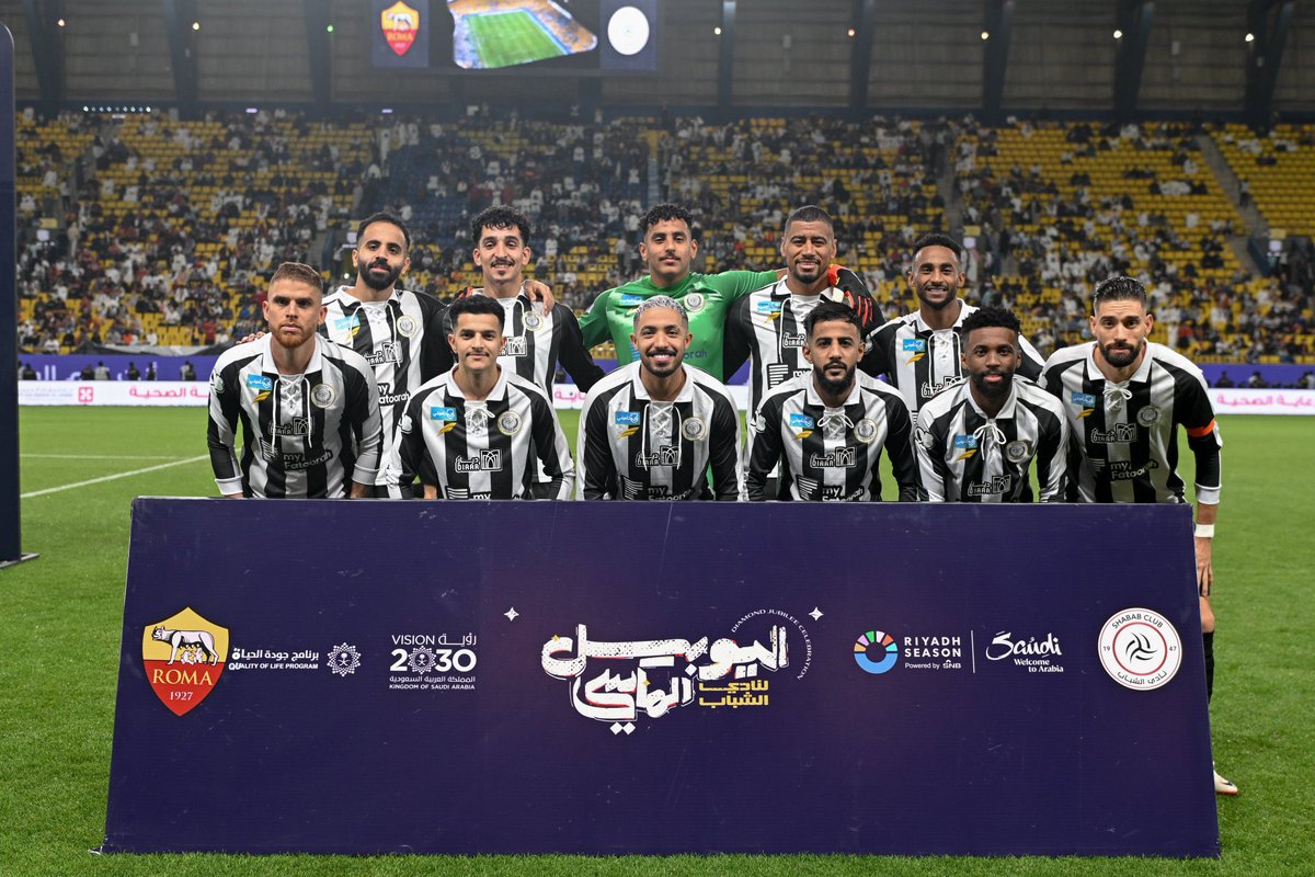 NAWAFASADI's tweet photo. حدث تاريخي لمرور 75 سنة على تأسيس نادي الشباب 🤍🖤 وان شاء الله القادم افضل ومزيد من الانجازات .
#اليوبيل_الماسي_لنادي_الشباب https://t.co/Q5O4s7srR3